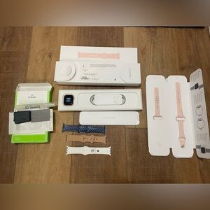 Apple Watch SE 40MM Rose Gold